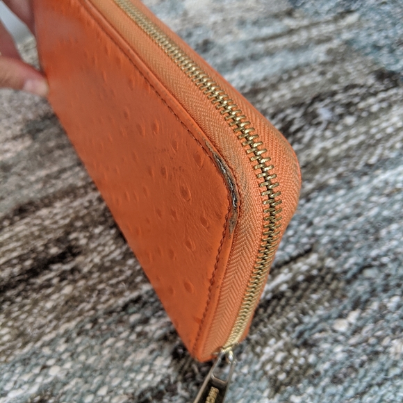 All-in-One Leather Zip Wallet - Picture 6 of 8